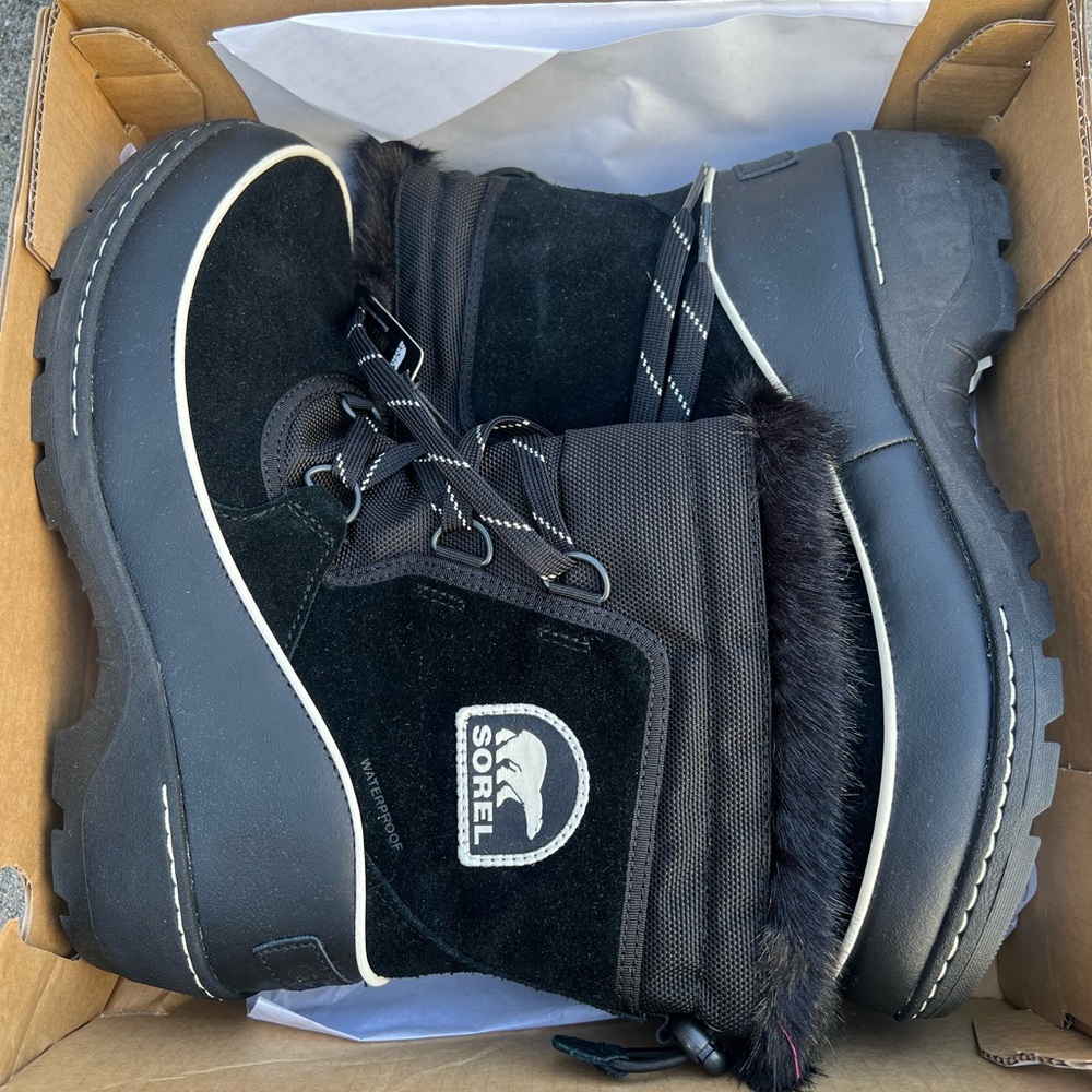 Sorel Tivoli boots - Picture 3 of 9